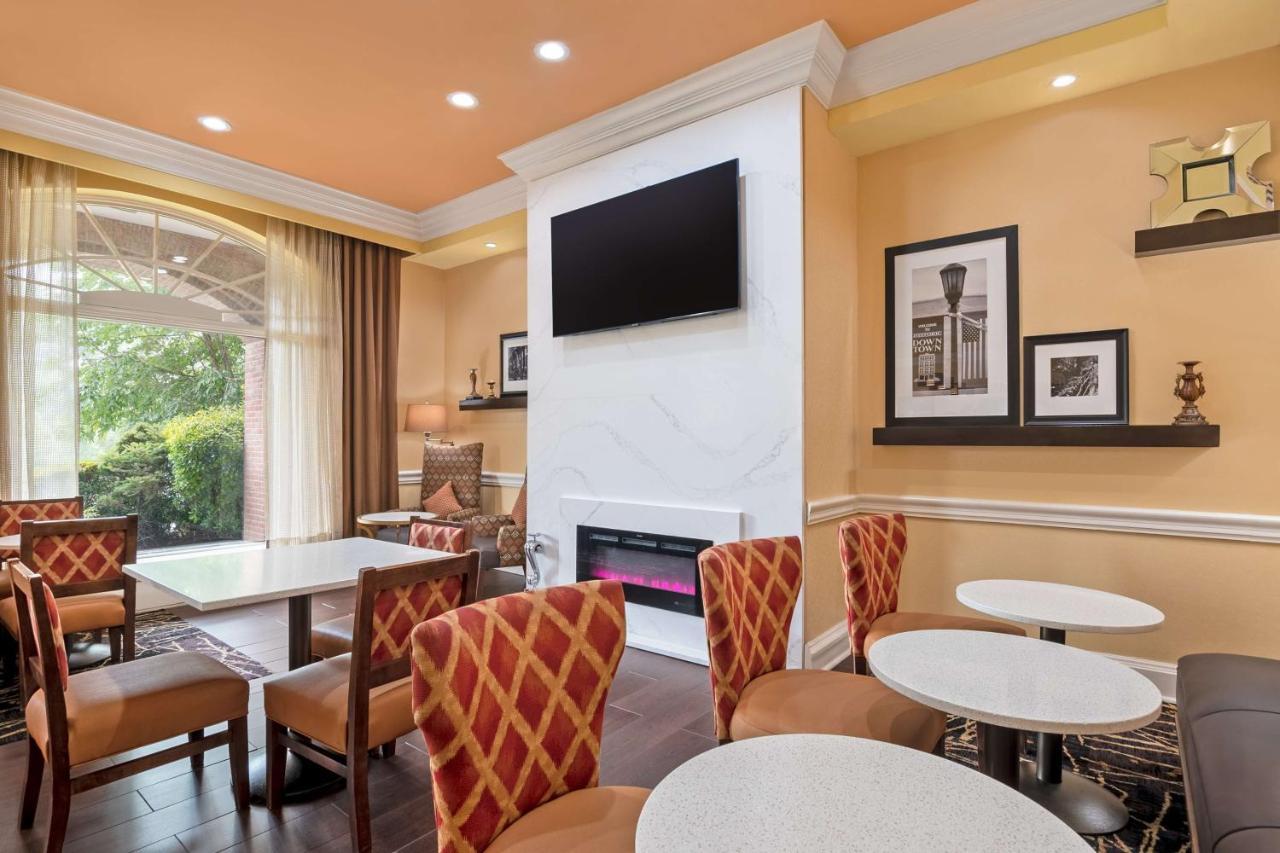Hampton Inn & Suites Stamford Kültér fotó