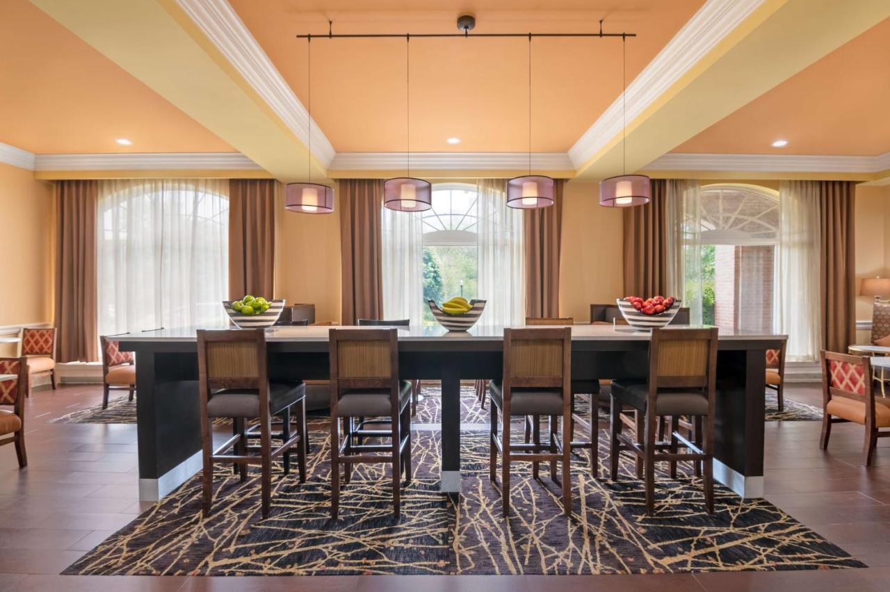Hampton Inn & Suites Stamford Kültér fotó